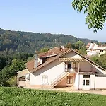 De La Grande Cascade