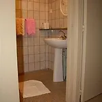 De La Grande Cascade Hotel 2*