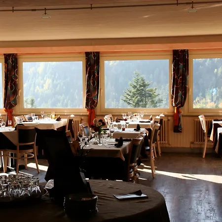 De La Grande Cascade 호텔 2*