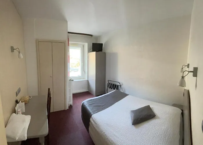 De La Grande Cascade Otel