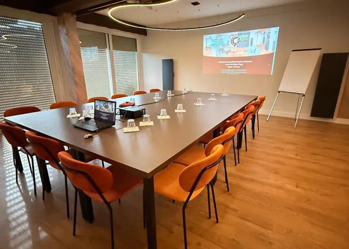 De La Grande Cascade Otel