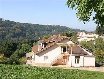 De La Grande Cascade